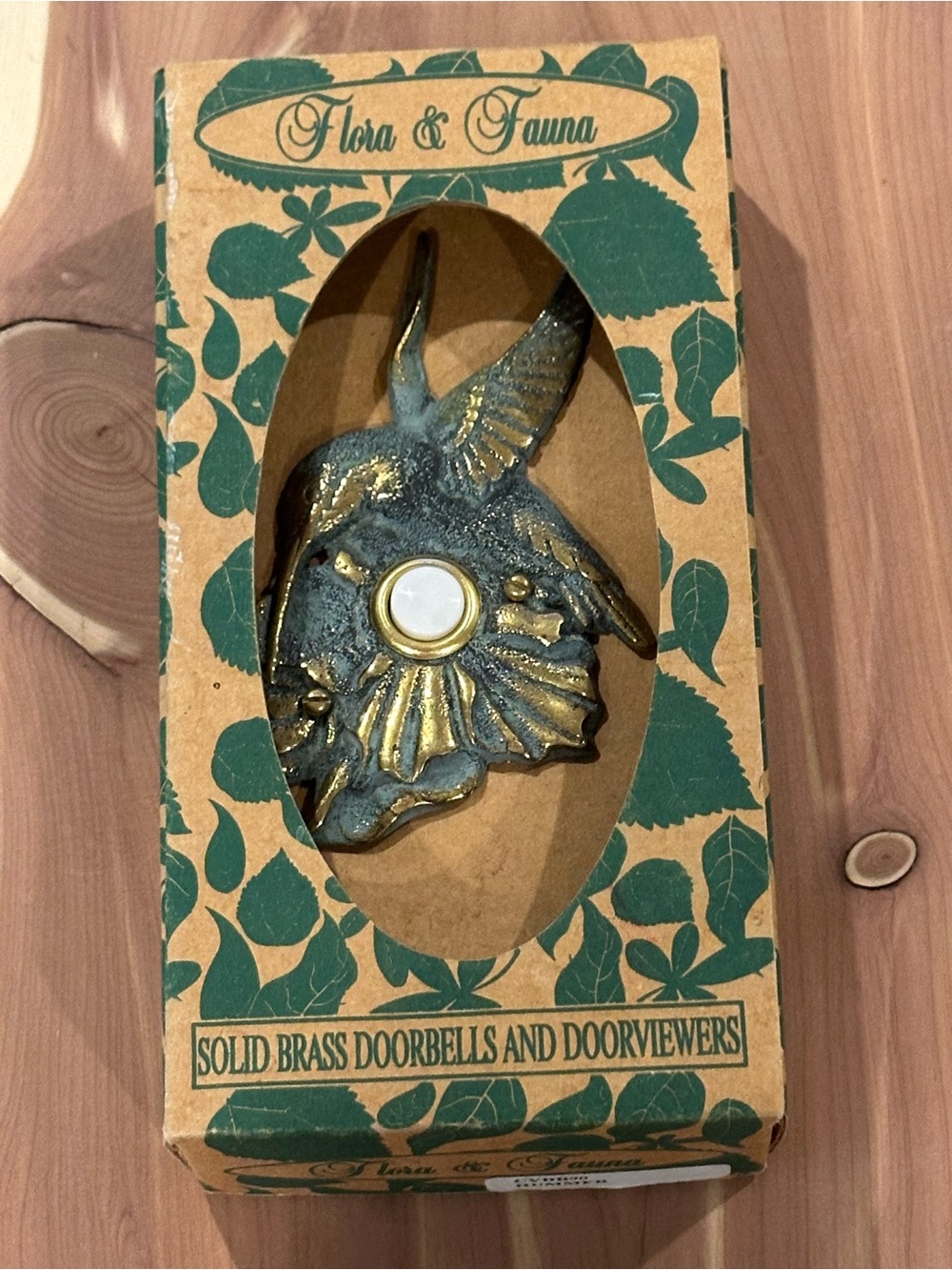 NWT - Flora & Fauna Solid Brass Hummingbird Doorbell - Green and Gold